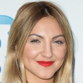 Julia Michaels