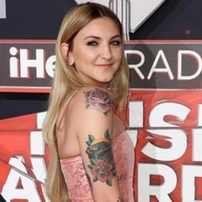 Julia Michaels