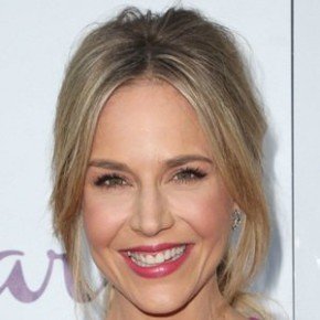 Julie Benz