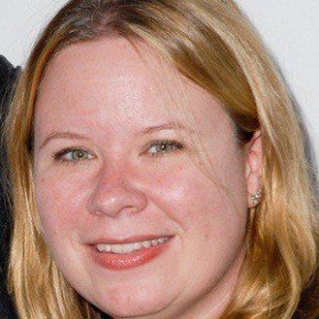 Julie Plec