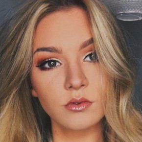Kaitlin Dobson