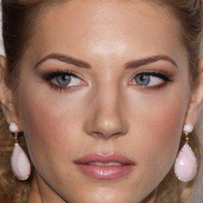 Katheryn Winnick