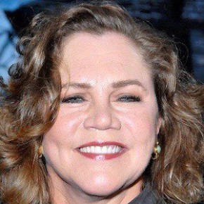 Kathleen Turner