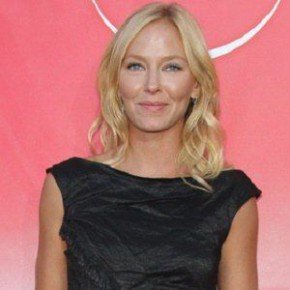 Kelli Giddish