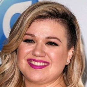 Kelly Clarkson