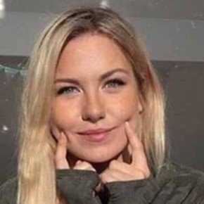 Kelly Svirakova