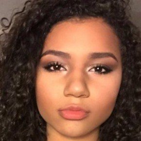Kendelle Cooper