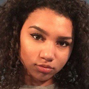 Kendelle Cooper