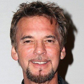 Kenny Loggins