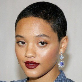Kiersey Clemons