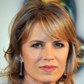 Kim Dickens