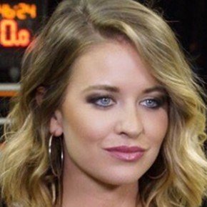 Kristen Ledlow