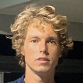 Lachlan Viney