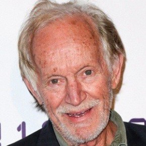 Lance Henriksen