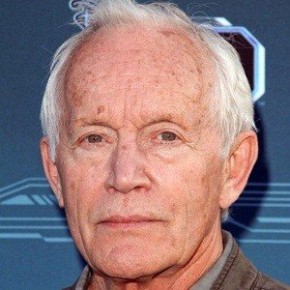 Lance Henriksen