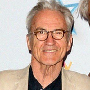 Larry Lamb