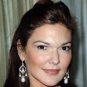 Laura Harring