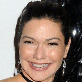 Laura Harring