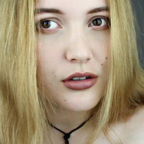 Laura Hohmann