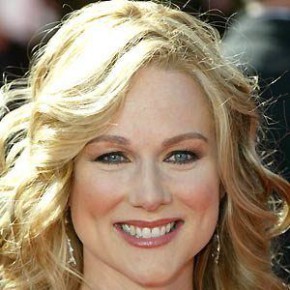 Laura Linney