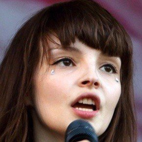 Lauren Mayberry