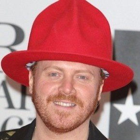 Leigh Francis