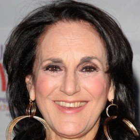 Lesley Joseph