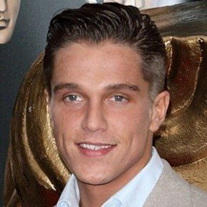 Lewis Bloor