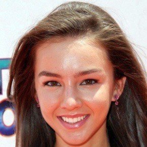 Lexi Ainsworth