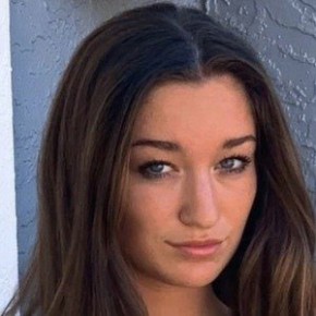 Lia Jakubowski