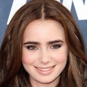 Lily Collins