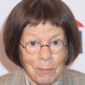 Linda Hunt