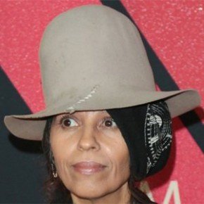Linda Perry