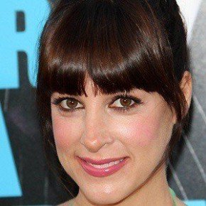 Lindsay Sloane