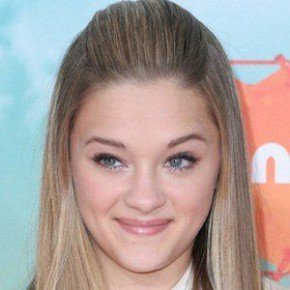 Lizzy Greene