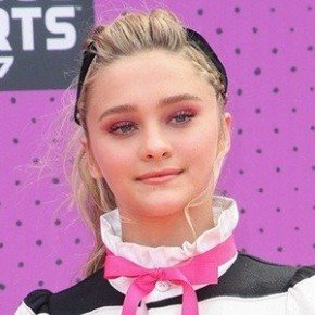 Lizzy Greene