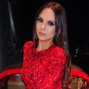 Lola Astanova