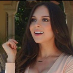 Lola Astanova