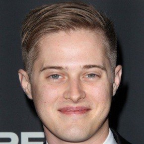 Lucas Grabeel