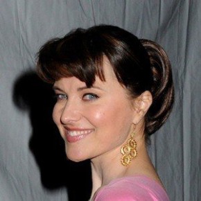 Lucy Lawless