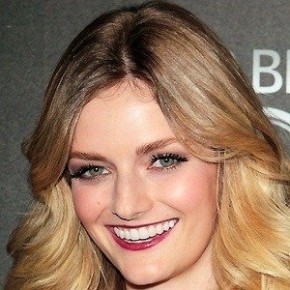 Lydia Hearst
