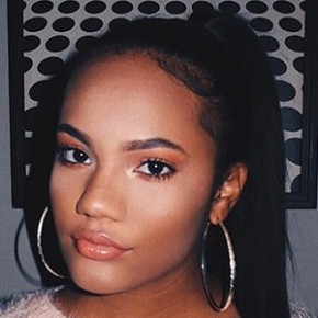 Lyric Thomas