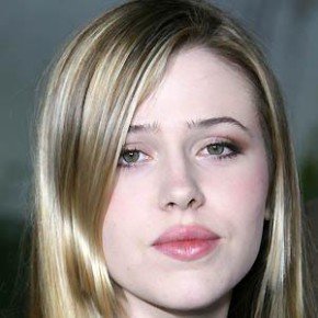 Majandra Delfino