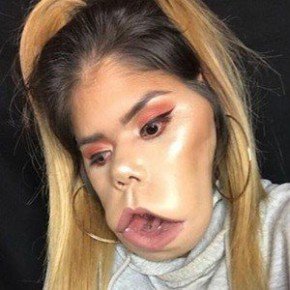 MakeupArtistGorda66
