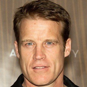 Mark Valley