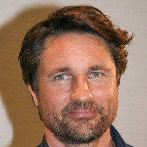 Martin Henderson