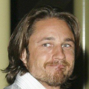 Martin Henderson