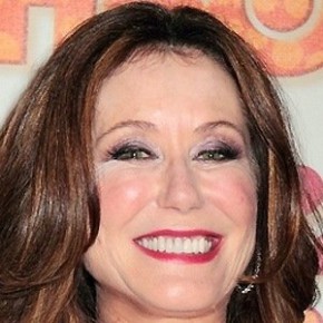Mary McDonnell