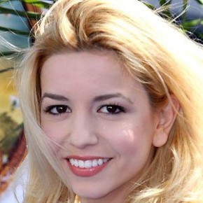 Masiela Lusha