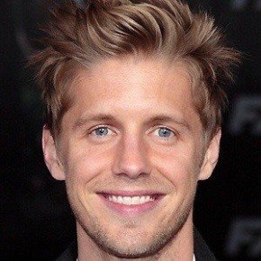 Matt Barr